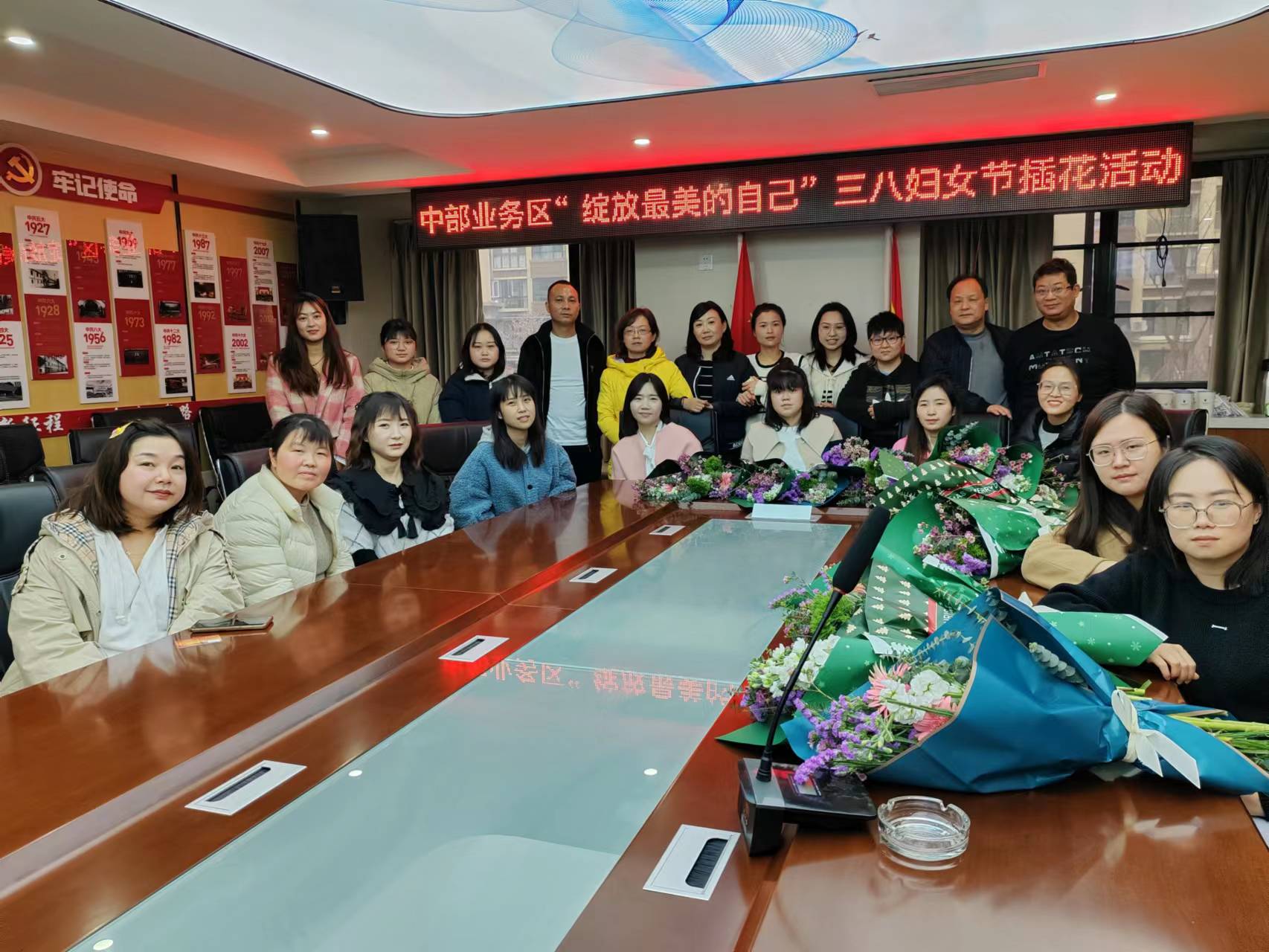 Լ-- k8вҵμӼ˺ֱû չ廨